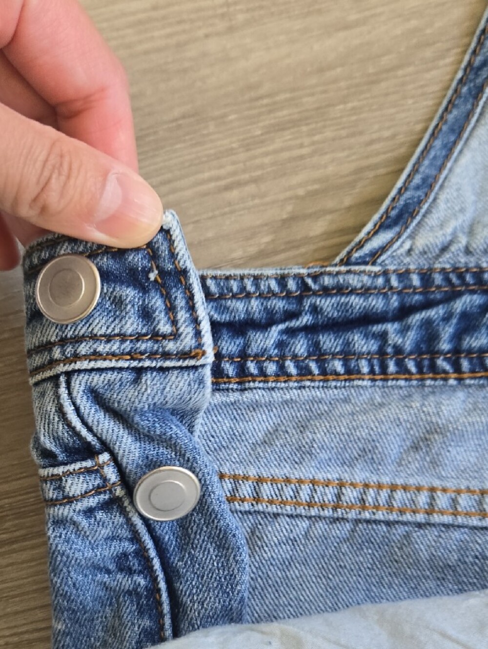 Harper Light Blue Denim Short Overalls - Picture 4 of 5